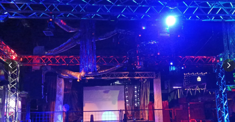 Bunker - Discoteca Alternativa y Espacio de Diversidad en Guayaquil bunker discoteca alternativa de guayaquil pridechic. LGBTIQ 768x400