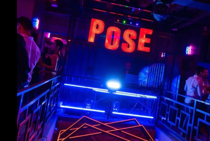 pose club guayaquil beach please enero pridechic